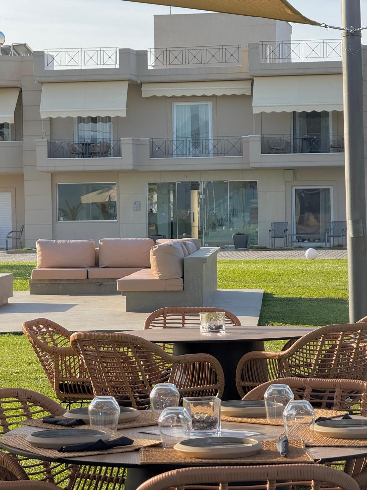Aparthotel Apolonio Pefki  Extérieur photo